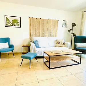 rooftop-pool-apartment-corralejo.in-canary-islands.com/